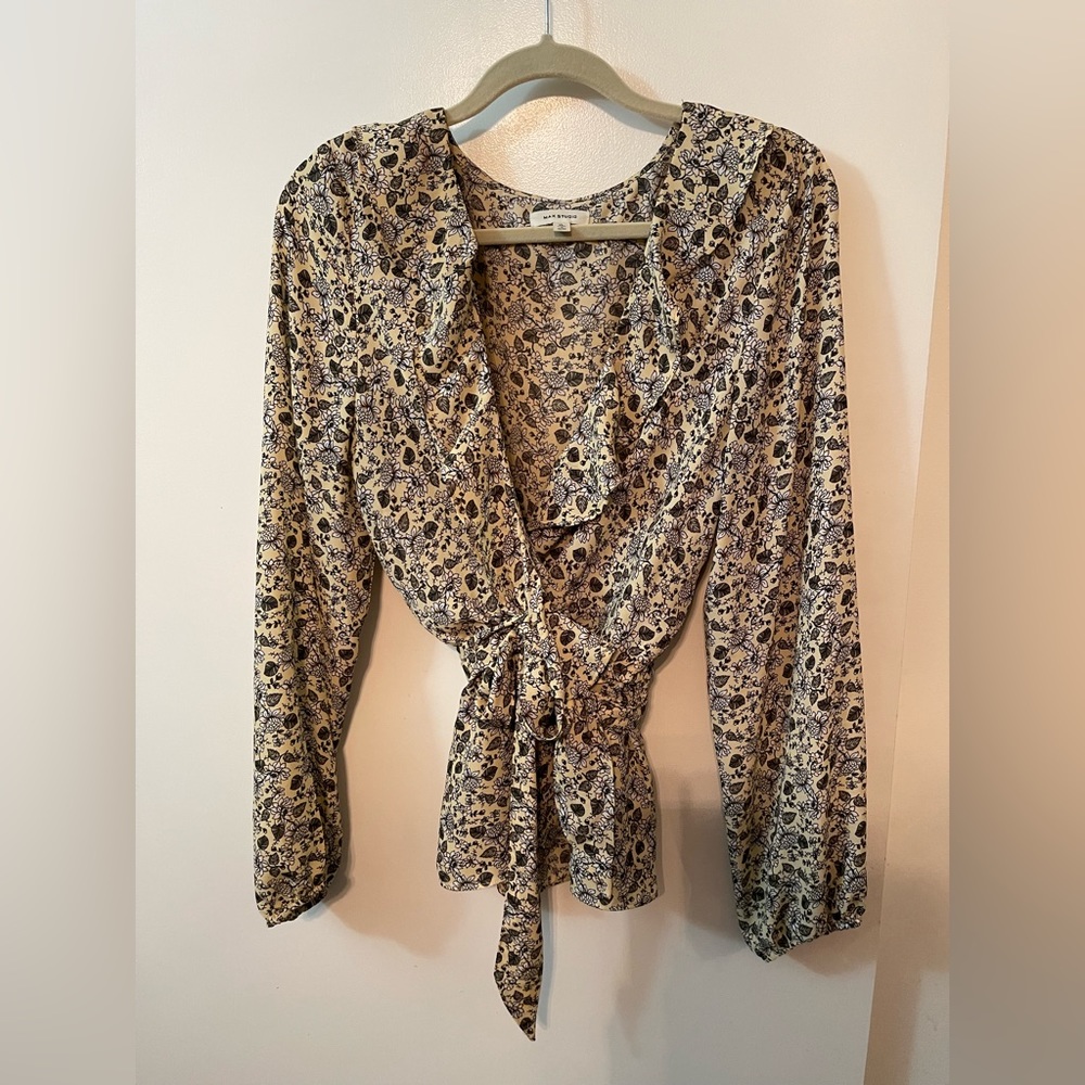 Women’s blouse